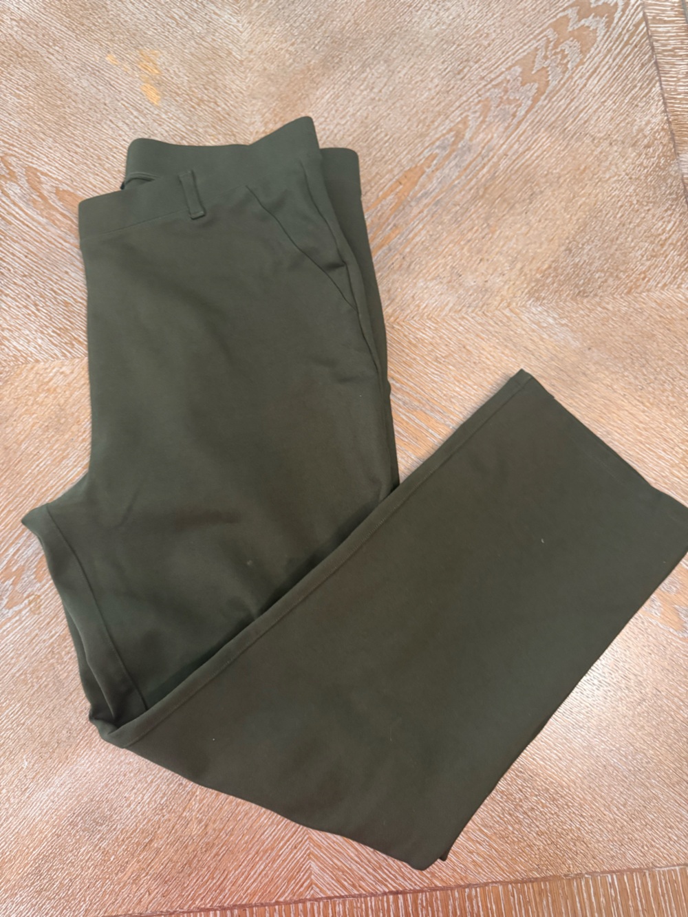 Quince Green Ponte Slim Leg Pants XL stretchy Waist 36” Inseam 26.5”